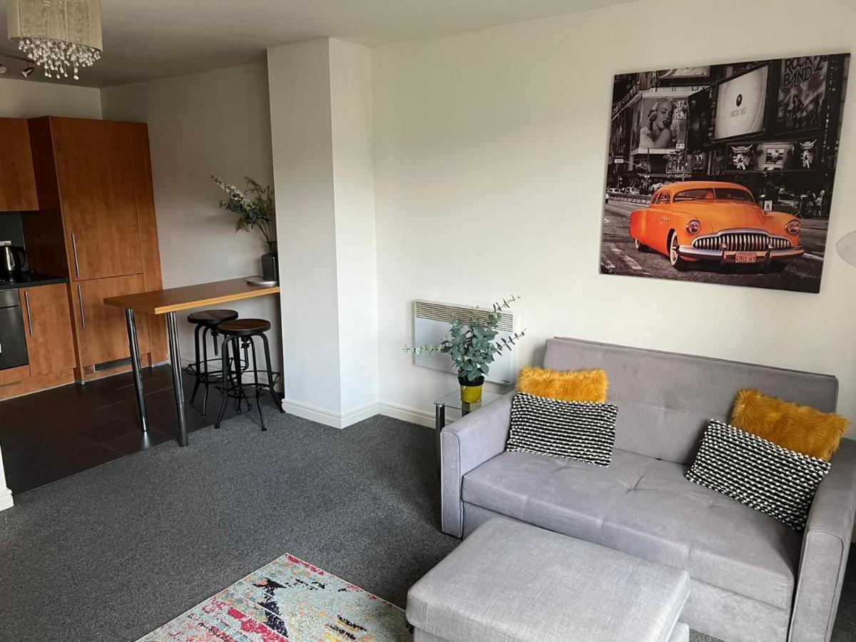 City Centre 1 Bed Apartment With Free On Site Parking With Cctv By Lets Relocations Birmingam Exterior foto